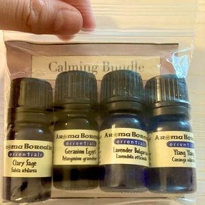 SOLD  NWT CALMING Essential Oils Set 5ml
